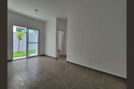 Sala de apartamento para alugar com 2 quartos, 60m² em Recreio dos Bandeirantes, Rio de Janeiro
