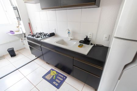 Apartamento para alugar com 41m², 2 quartos e sem vagaCozinha e Área de Serviço
