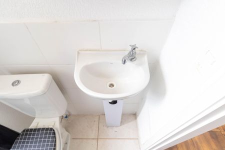 Apartamento para alugar com 41m², 2 quartos e sem vagaBanheiro