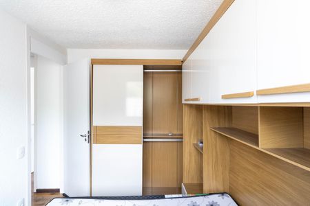 Quarto 1 de apartamento para alugar com 2 quartos, 41m² em Campo Grande, Rio de Janeiro