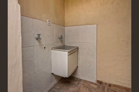 Casa à venda com 195m², 2 quartos e 2 vagas