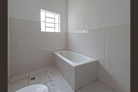 Casa à venda com 195m², 2 quartos e 2 vagas