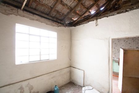 Quarto de casa para alugar com 1 quarto, 40m² em Vila Dalila, São Paulo