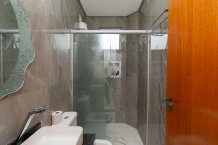 Apartamento à venda com 55m², 2 quartos e 2 vagasBanheiro