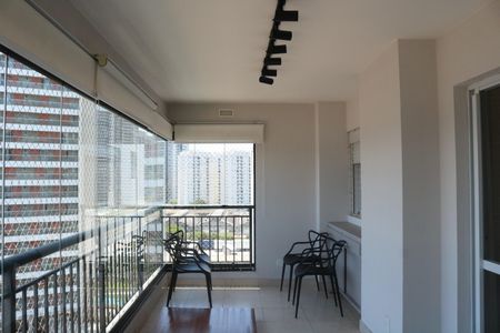 Apartamento para alugar com 92m², 3 quartos e 2 vagasVaranda