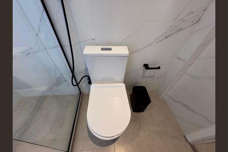 Casa de condomínio à venda com 350m², 4 quartos e 1 vaga Casa de condomínio à venda com 350m², 4 quartos e 1 vagaSuíte 1 - Master - Closet