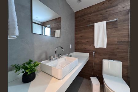 Casa de condomínio à venda com 350m², 4 quartos e 1 vaga Casa de condomínio à venda com 350m², 4 quartos e 1 vagaSuíte 2 - Banheiro