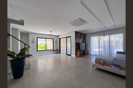 Sala de casa à venda com 4 quartos, 350m² em Recreio dos Bandeirantes, Rio de Janeiro
