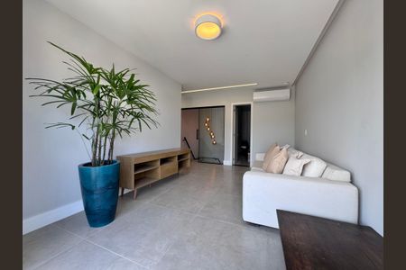 Casa de condomínio à venda com 350m², 4 quartos e 1 vaga Casa de condomínio à venda com 350m², 4 quartos e 1 vagaSala - Terceiro Andar