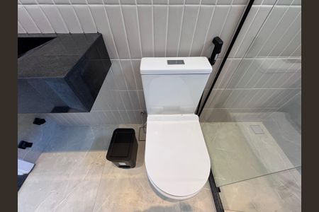 Casa de condomínio à venda com 350m², 4 quartos e 1 vaga Casa de condomínio à venda com 350m², 4 quartos e 1 vagaQuarto