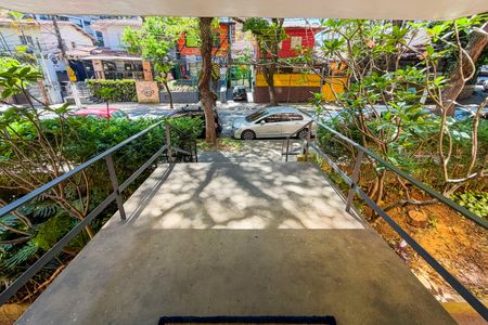 Apartamento para alugar com 86m², 2 quartos e sem vagaEntrada