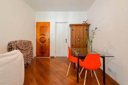 Apartamento para alugar com 86m², 2 quartos e sem vagaSala
