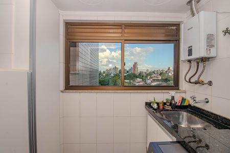 Apartamento para alugar com 75m², 2 quartos e 2 vagas Apartamento para alugar com 75m², 2 quartos e 2 vagasCozinha e Área de Serviço