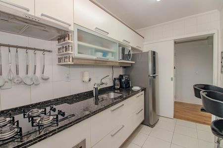 Apartamento para alugar com 75m², 2 quartos e 2 vagas Apartamento para alugar com 75m², 2 quartos e 2 vagasCozinha e Área de Serviço