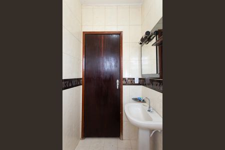 Casa à venda com 208m², 5 quartos e 1 vagaBanheiro 3