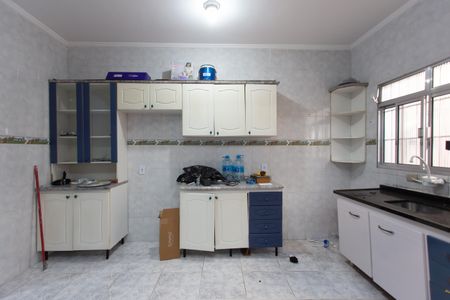 Casa à venda com 208m², 5 quartos e 1 vagaCozinha 2