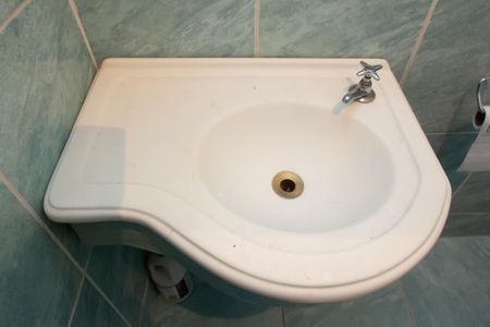 Casa à venda com 208m², 5 quartos e 1 vagaBanheiro 2