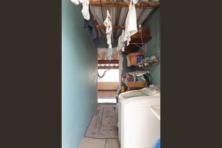 Casa à venda com 208m², 5 quartos e 1 vagaÁrea de Serviço 