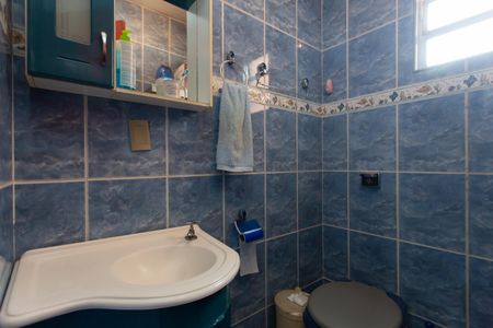 Casa à venda com 208m², 5 quartos e 1 vagaLavabo