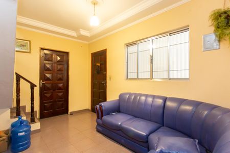 Casa à venda com 208m², 5 quartos e 1 vagaSala - Casa 1 