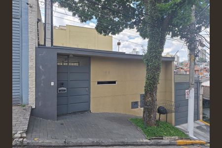 Casa de condomínio à venda com 116m², 3 quartos e 1 vagaFachada