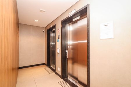 Apartamento para alugar com 63m², 2 quartos e 1 vagaElevador