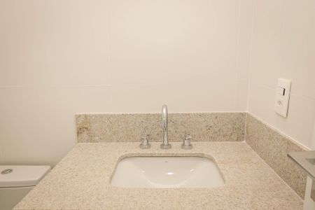 Apartamento para alugar com 63m², 2 quartos e 1 vagaBanheiro 2