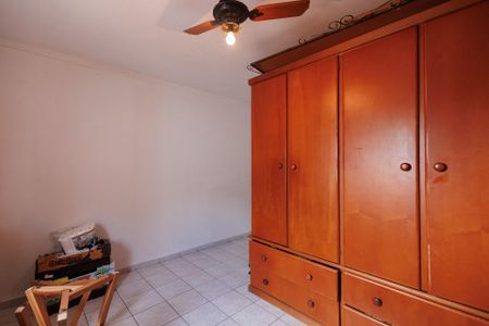 Casa para alugar com 131m², 3 quartos e 2 vagas Casa para alugar com 131m², 3 quartos e 2 vagasQuarto 1