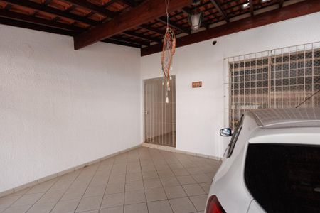 Casa para alugar com 131m², 3 quartos e 2 vagas Casa para alugar com 131m², 3 quartos e 2 vagasGaragem