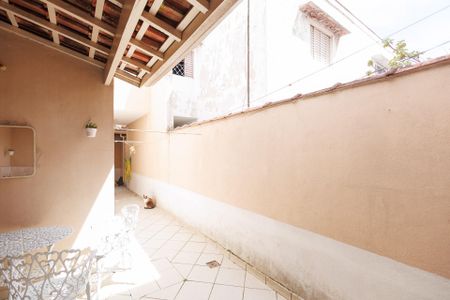 Casa para alugar com 131m², 3 quartos e 2 vagas Casa para alugar com 131m², 3 quartos e 2 vagasÁrea de Serviço