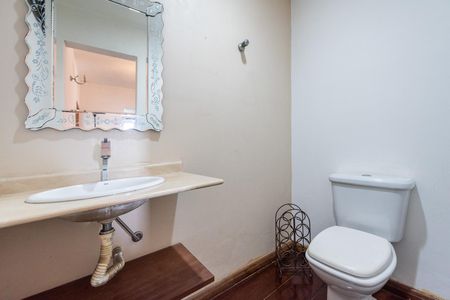 Apartamento para alugar com 170m², 3 quartos e 2 vagasLavabo