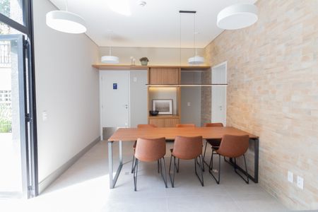 Apartamento para alugar com 60m², 2 quartos e 1 vagaÁrea comum 