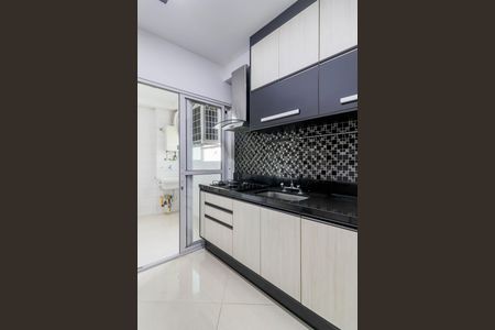 Apartamento à venda com 95m², 2 quartos e 2 vagasCozinha