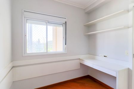 Apartamento à venda com 95m², 2 quartos e 2 vagasQuarto