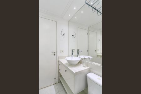 Apartamento à venda com 95m², 2 quartos e 2 vagasBanheiro