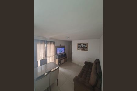 Apartamento à venda com 2 quartos, 45m² em Vila Carmosina, São Paulo
