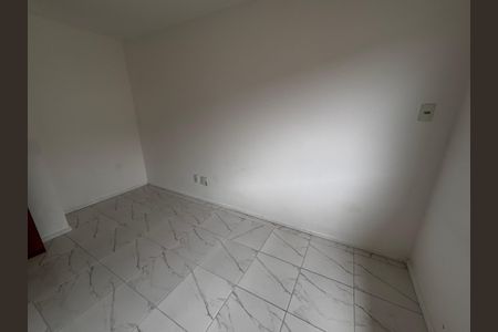Casa de condomínio à venda com 83m², 3 quartos e 2 vagasSuíte