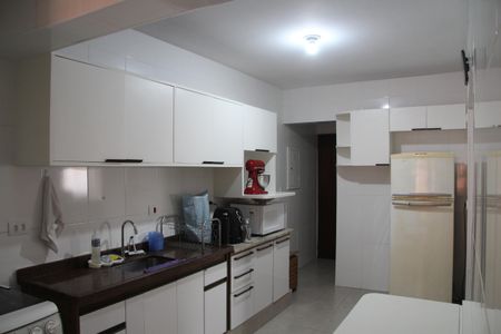 Apartamento para alugar com 109m², 4 quartos e 1 vagaCozinha 