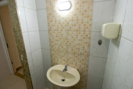Casa à venda com 200m², 4 quartos e 1 vaga