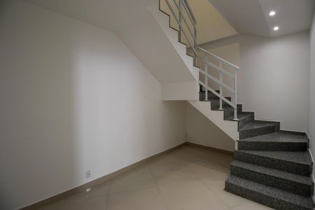Casa à venda com 200m², 4 quartos e 1 vaga