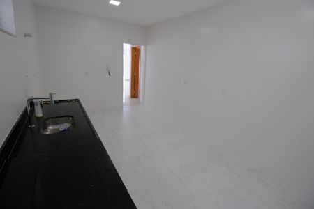 Casa à venda com 200m², 4 quartos e 1 vaga