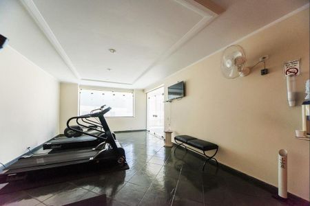 Apartamento à venda com 240m², 4 quartos e 3 vagas Apartamento à venda com 240m², 4 quartos e 3 vagasÁrea comum - Academia