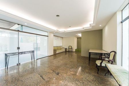 Apartamento à venda com 240m², 4 quartos e 3 vagas Apartamento à venda com 240m², 4 quartos e 3 vagasÁrea comum - Salão de festas