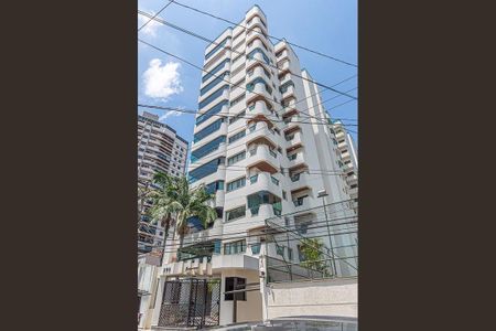 Apartamento à venda com 240m², 4 quartos e 3 vagas Apartamento à venda com 240m², 4 quartos e 3 vagasFachada