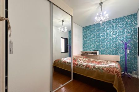 Apartamento à venda com 240m², 4 quartos e 3 vagas Apartamento à venda com 240m², 4 quartos e 3 vagasQuarto 1