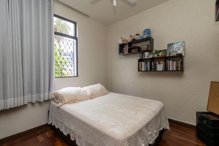 Apartamento à venda com 102m², 3 quartos e 2 vagasQuarto 1