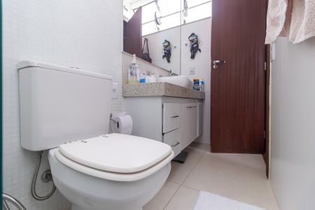 Apartamento à venda com 102m², 3 quartos e 2 vagasBanheiro da Suíte