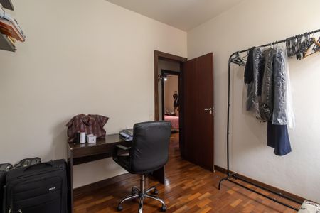 Apartamento à venda com 102m², 3 quartos e 2 vagasQuarto 3