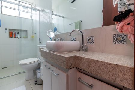 Apartamento à venda com 102m², 3 quartos e 2 vagasBanheiro Social