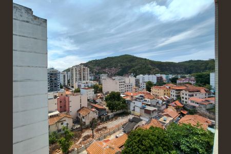 Apartamento à venda com 77m², 2 quartos e 1 vagaVista do Quarto